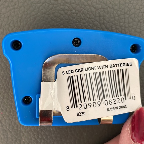 New Set of 3 Battery Operated Cap Lights - Picture 5 of 7